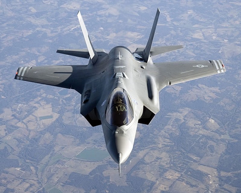 إسرائيل توقع صفقة لشراء مقاتلات F35 الأمريكية