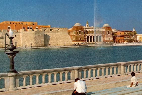 إطلاق نار على رأس طالبة ليبية بسبب حادث سير بسيط