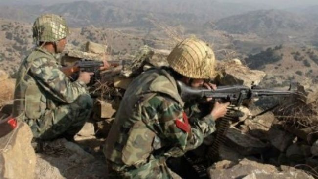 مقتل 20 مسلحًا وستة جنود باشتباكات شمال غرب باكستان