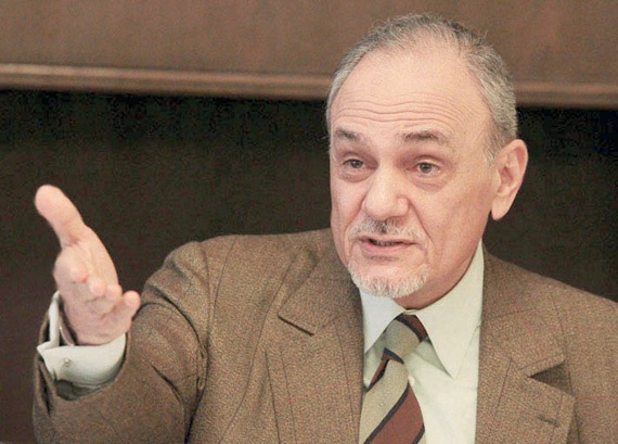 تركي الفيصل .. سفير الحجة القوية ومهندس الكلمات المؤثرة