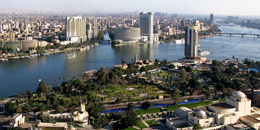 مقتل 16 طالبا في حادث تصادم في البحيرة