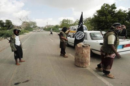 اليمن تضبط 4 من المشتبه بانتمائهم إلى "القاعدة"