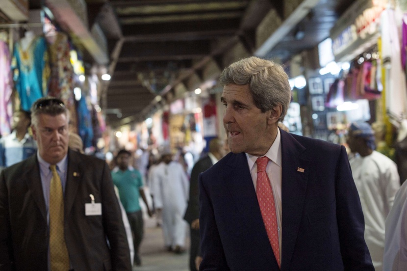 جون كيري.. من المفاوضات النووية إلى الأسواق الشعبية