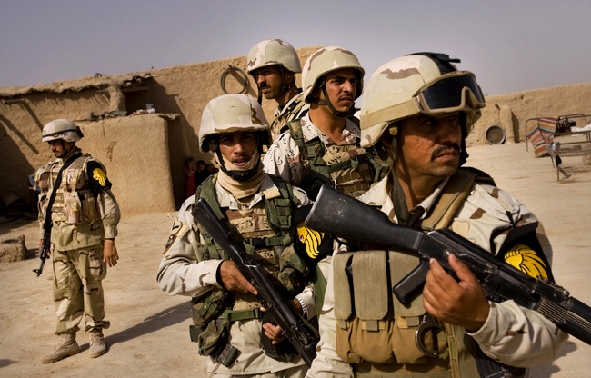 القوات العراقية تتقدم نحو مصفاة النفط في بيجي لفك حصارها