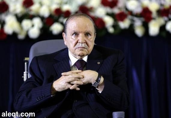 بوتفليقة يغادر المستشفى ويعود إلى الجزائر