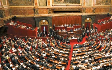 البرلمان الفرنسي يدعو للاعتراف بالدولة الفلسطينية