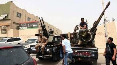 رئيس الحكومة الليبية المؤقتة يوافق مبدئياً على الحوار مع المليشيا المسلحة