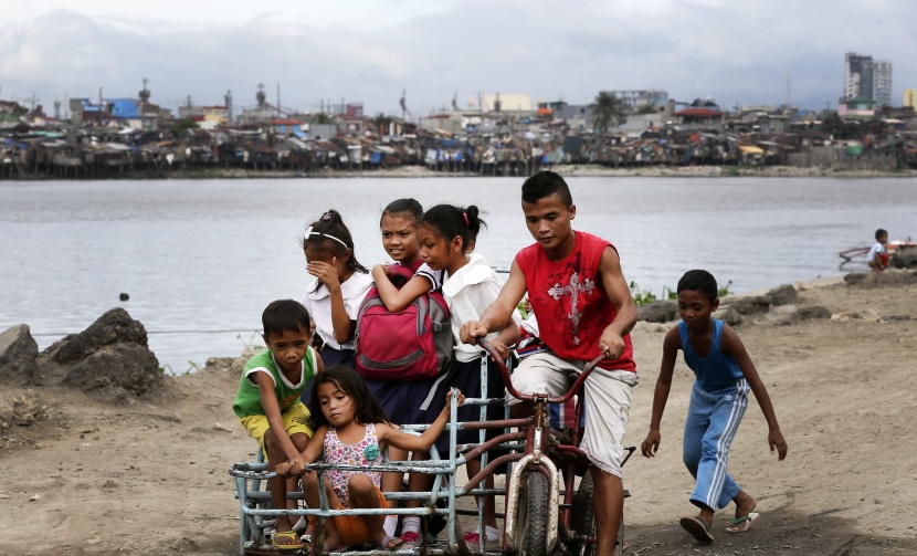 الإعصار "هاجوبيت" يضرب شرق الفلبين وإجلاء مليون شخص