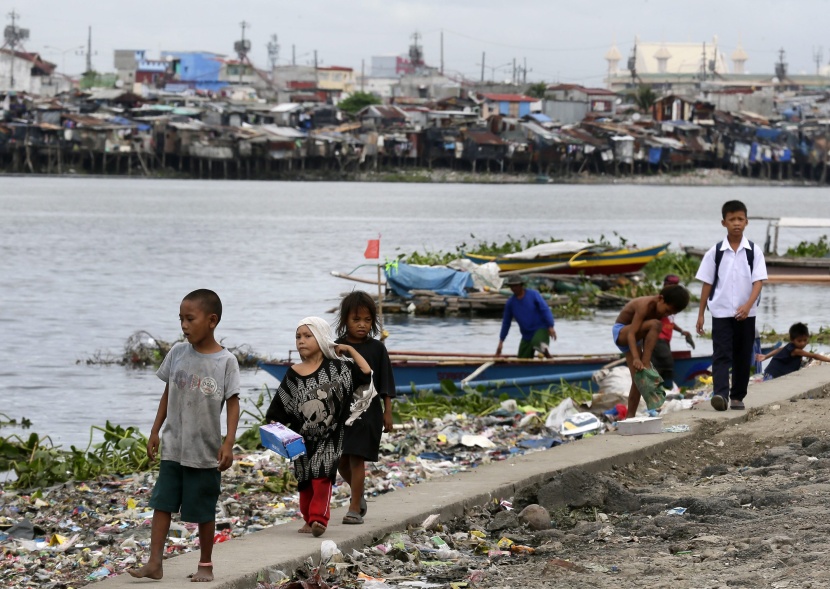 الإعصار "هاجوبيت" يضرب شرق الفلبين وإجلاء مليون شخص
