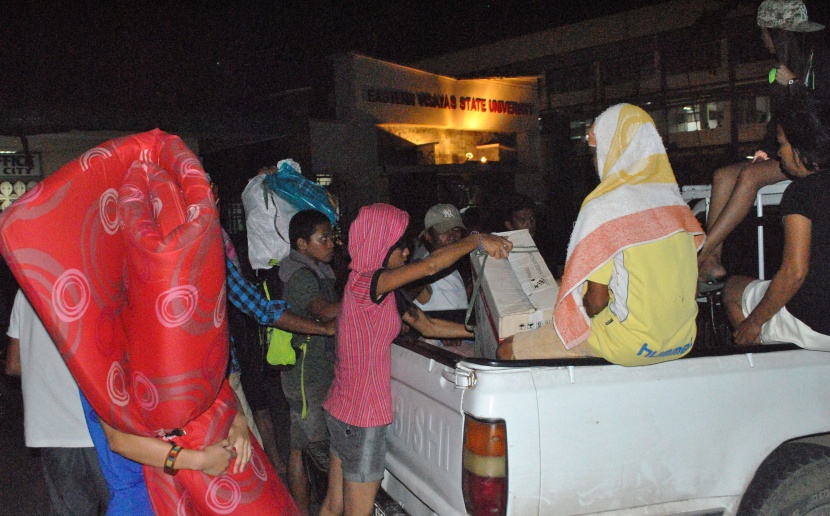 الإعصار "هاجوبيت" يضرب شرق الفلبين وإجلاء مليون شخص