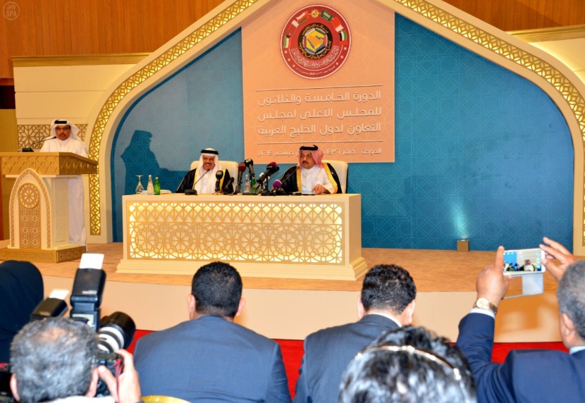 وزير الخارجية القطري : دول الخليج تؤمن بأن وجود مصر قوية يصب في خدمة كل العرب