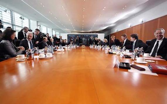 مجلس الوزراء الألماني يوافق على زيادة حصة النساء في المناصب الإدارية القيادية