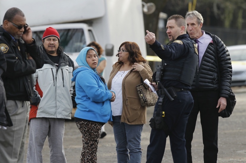 إصابة 3 مراهقين بالرصاص أمام مدرسة ثانوية بولاية أوريجون الأمريكية