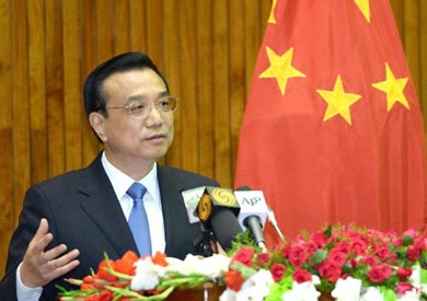 شينخوا: الصين تقدم قروضا بمليارات الدولارات لجيرانها