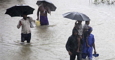 الفيضانات تحاصر عشرات السياح في متنزه وطني بماليزيا