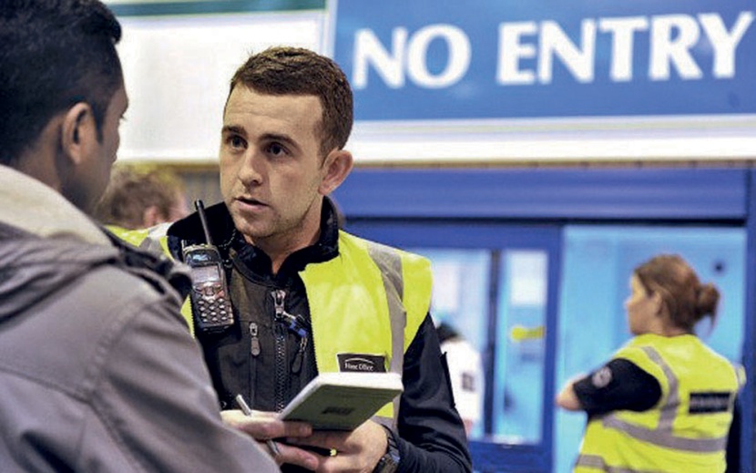 حملات أوروبية تدعو لإغلاق الحدود في وجه المهاجرين