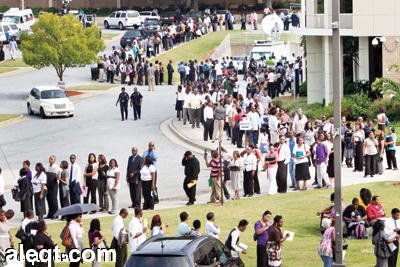 زيادة أكبر من المتوقع في طلبات إعانة البطالة الأمريكية