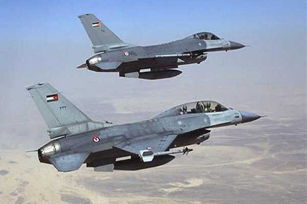 قوات التحالف تنفذ عشر غارات جوية في سوريا والعراق