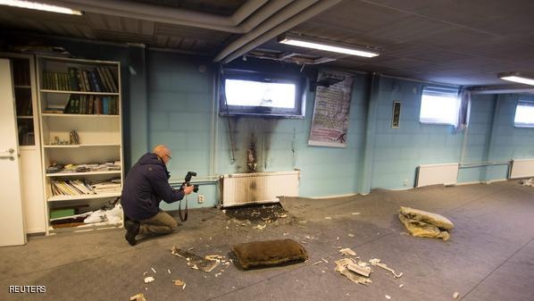 تعرض مسجد بالسويد إلى الرشق بزجاجة حارقة