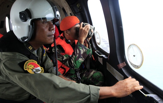 اندونيسيا : التعرف على ضحايا الطائرة أضحى صعبا