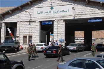 للمرة الاولى في تاريخ علاقتهما  .. لبنان يفرض تأشيرات على دخول السوريين