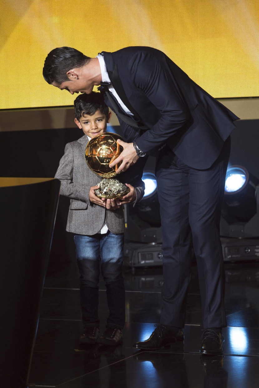رونالدو .. أفضل لاعب في العالم