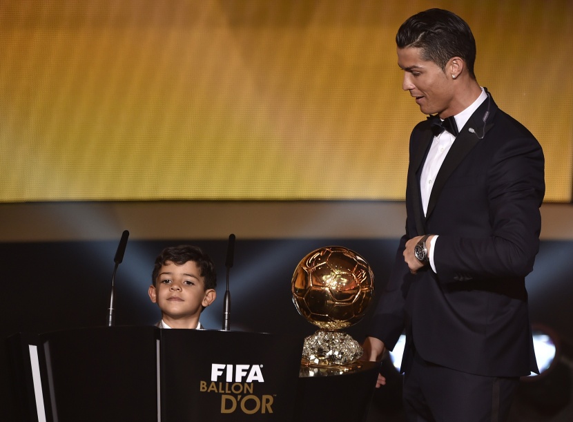 رونالدو .. أفضل لاعب في العالم