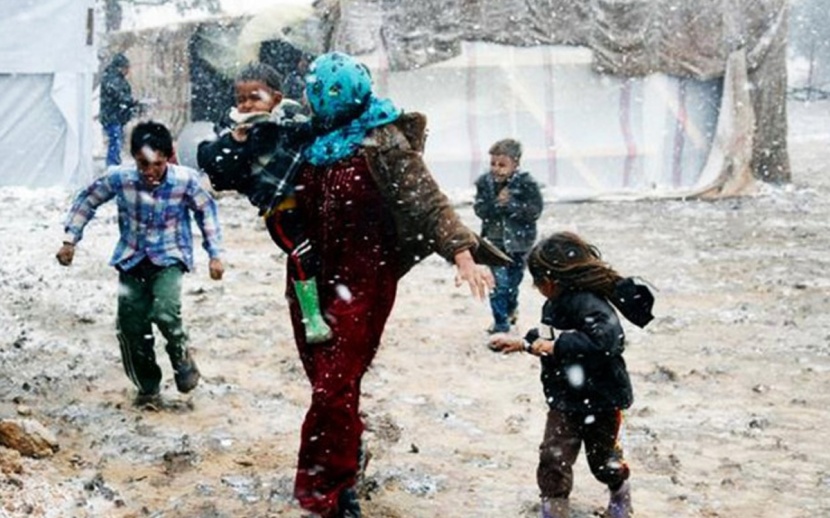 الطقس البارد يقتل 11 سوريا بينهم 7 أطفال