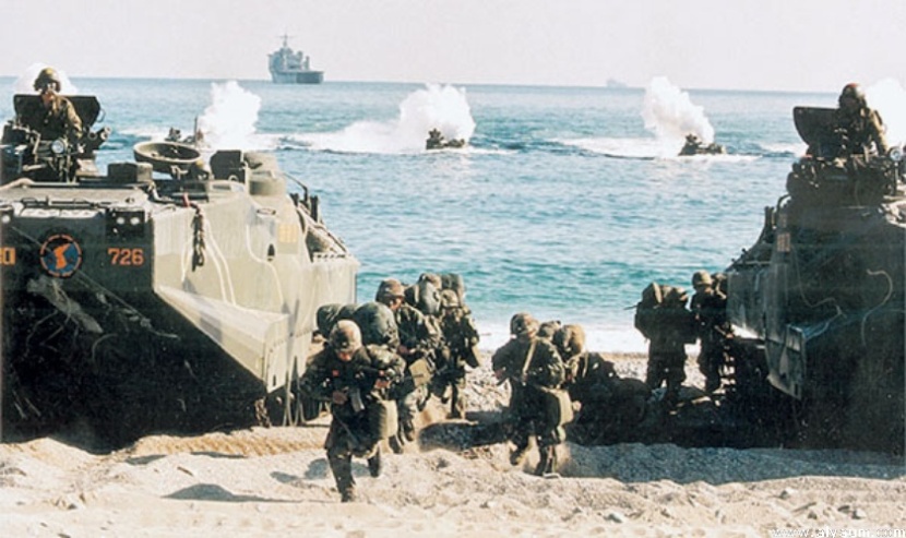 كوريا الجنوبية والولايات المتحدة الأمريكية تشكلان وحدة عسكرية مشتركة