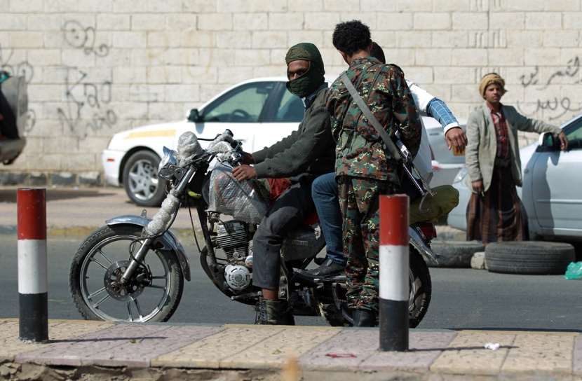 الحوثيون يحاصرون رئيس الوزراء في القصر الجمهوري