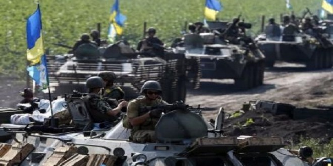 برلين وباريس وموسكو وكييف تدعو الى وقف القتال في اوكرانيا