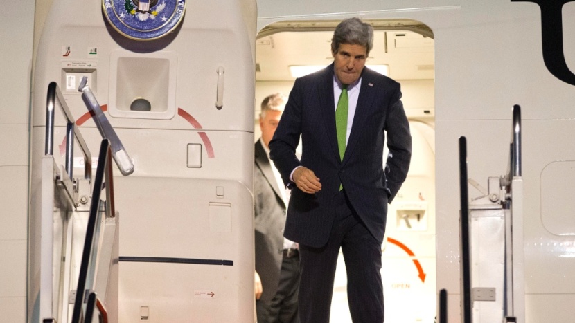 كيري يصل إلى نيجيريا حيث المعارك مستعرة في شمالها الشرقي