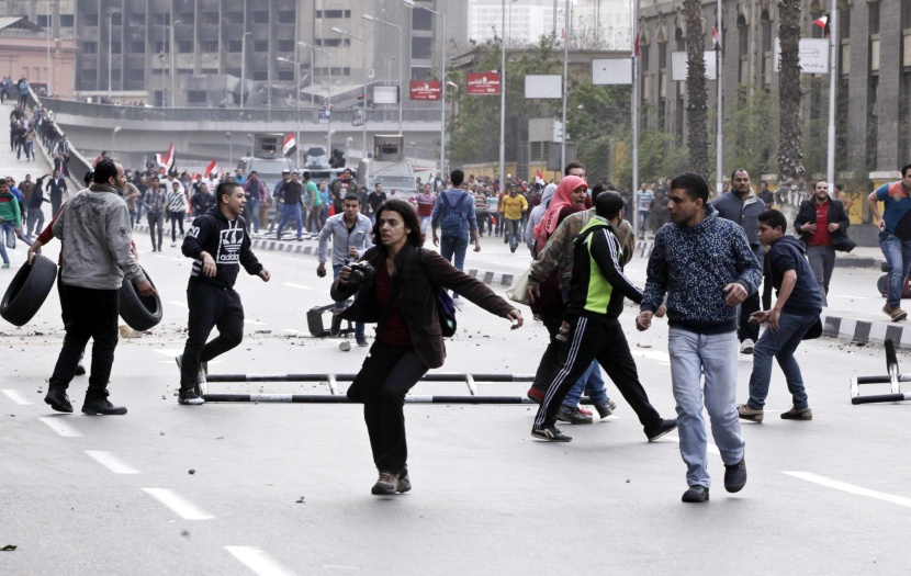 16 حالة وفاة و 50 مصابا خلال أحداث مصر