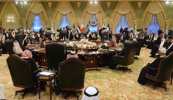 دول الخليج : تولي الحوثيين إدارة اليمن غير مقبول