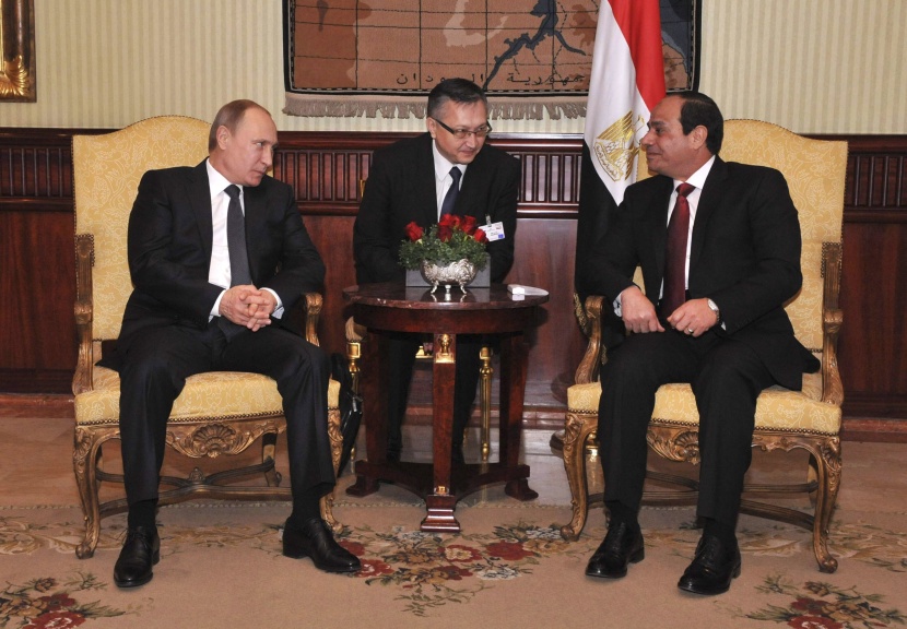 القاهرة وموسكو توقعان مذكرة تفاهم لإنشاء أول محطة نووية لإنتاج الكهرباء في مصر