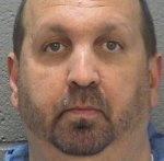 الشرطة الأمريكية تلقي القبض على رجل متهم بقتل ثلاثة طلاب أجانب