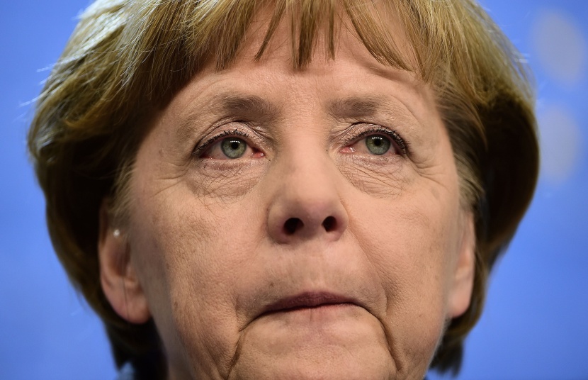 ميركل تصف هزيمة حزبها في انتخابات هامبورج بأنها "نتيجة مؤلمة"