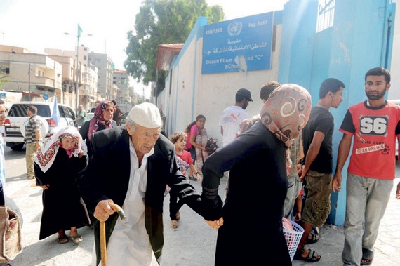 أهل غزة محبطون ويائسون من تأخر إعادة الإعمار