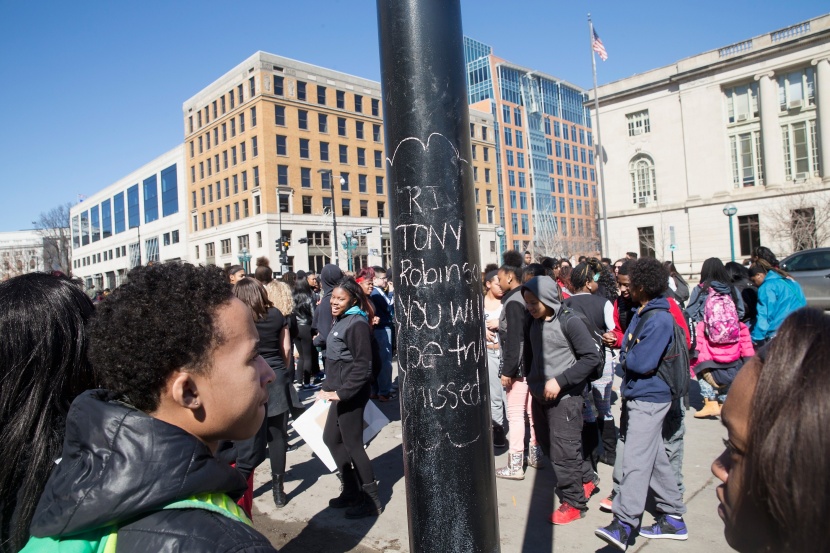 تظاهرات لليوم الرابع على التوالي في ويسوكنسن بعد مقتل شاب برصاص الشرطة