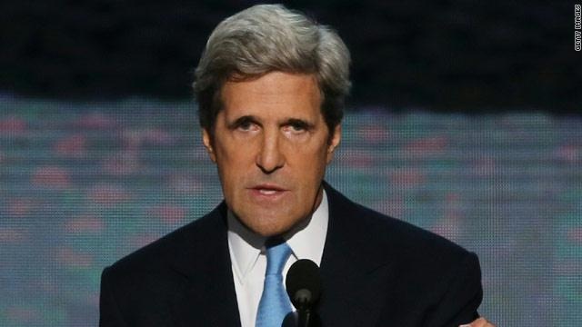 كيري يصل الى مصر للقاء السيسي وعباس والملك عبدالله الثاني