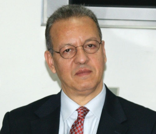 المبعوث الأممي إلى اليمن يطالب بوقف فوري للاقتتال في اليمن