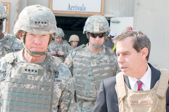 عودة «ديمبسي» للعراق تشهد مزيدا من الإقصاء للسنة