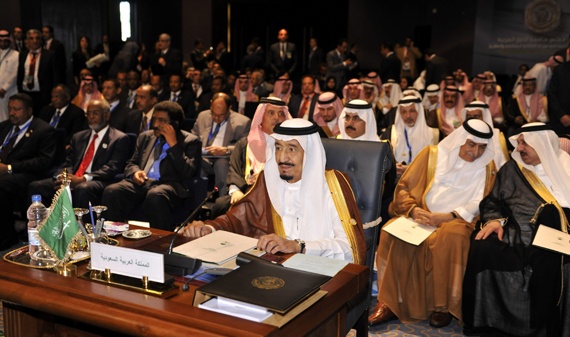 الملك : عاصفة الحزم ستتواصل حتى ينعم شعب اليمن بالأمن