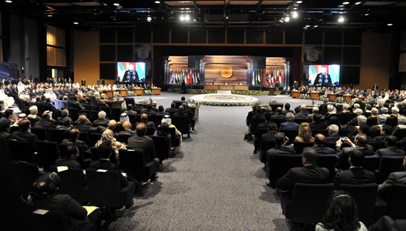 الملك : عاصفة الحزم ستتواصل حتى ينعم شعب اليمن بالأمن