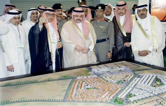 الأمير مشعل بن ماجد دشن معرض «سيتي سكيب جدة» بمشاركة 50 عارضا