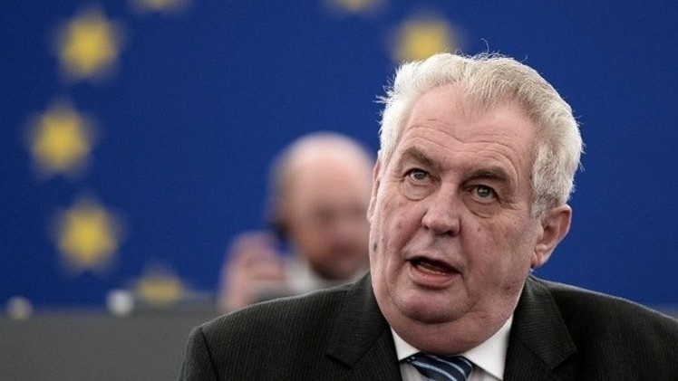 الرئيس التشيكي: سفير أمريكا غير مرحب به في القصر الرئاسي