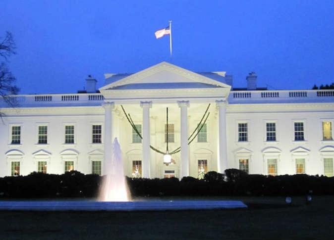 انقطاع الكهرباء عن البيت الأبيض والكونجرس