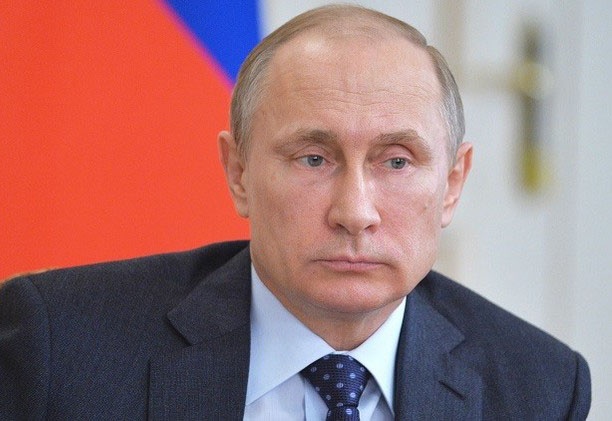 بوتين يرفع الحظر عن تزويد إيران بمنظومة صواريخ اس-300