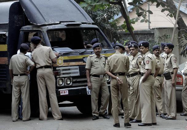 مصرع 6 من رجال الشرطة على يد متمردين ماويين في الهند