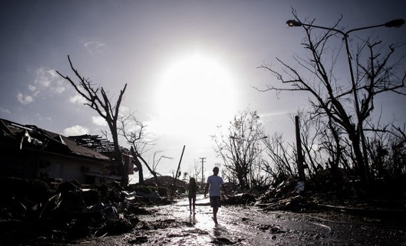 عواصف استراليا تقطع الكهرباء وتشل حركة المرور